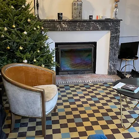 Maison Familiale Près Du Zoo De La Flèche Avec Piscine Chauffée, Jardin Et Cheminée - Fr-1-410-377 *