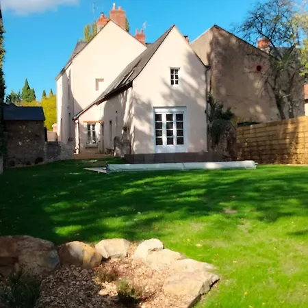 Дом отдыха Maison Familiale Pres Du Zoo De La Fleche Avec Piscine Chauffee, Jardin Et Cheminee - Fr-1-410-377 Bazouges-sur-le-Loir