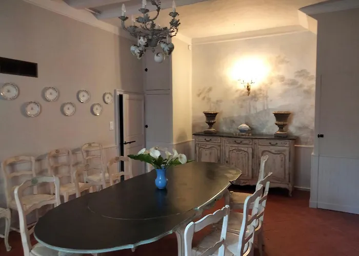 Vakantiehuis Maison Familiale Pres Du Zoo De La Fleche Avec Piscine Chauffee, Jardin Et Cheminee - Fr-1-410-377 Bazouges-sur-le-Loir